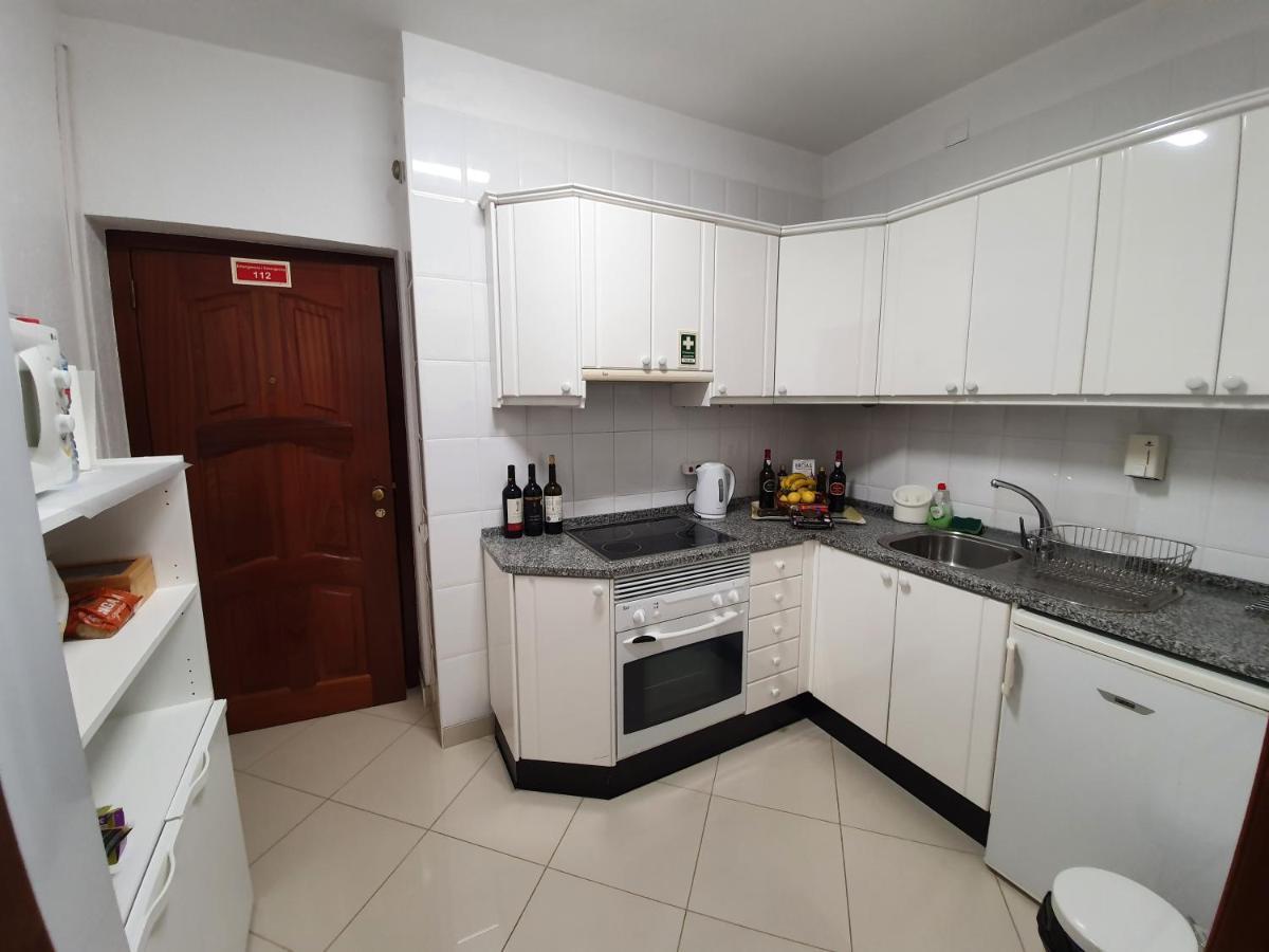 Apartamentos Navio Azul Фуншал Экстерьер фото