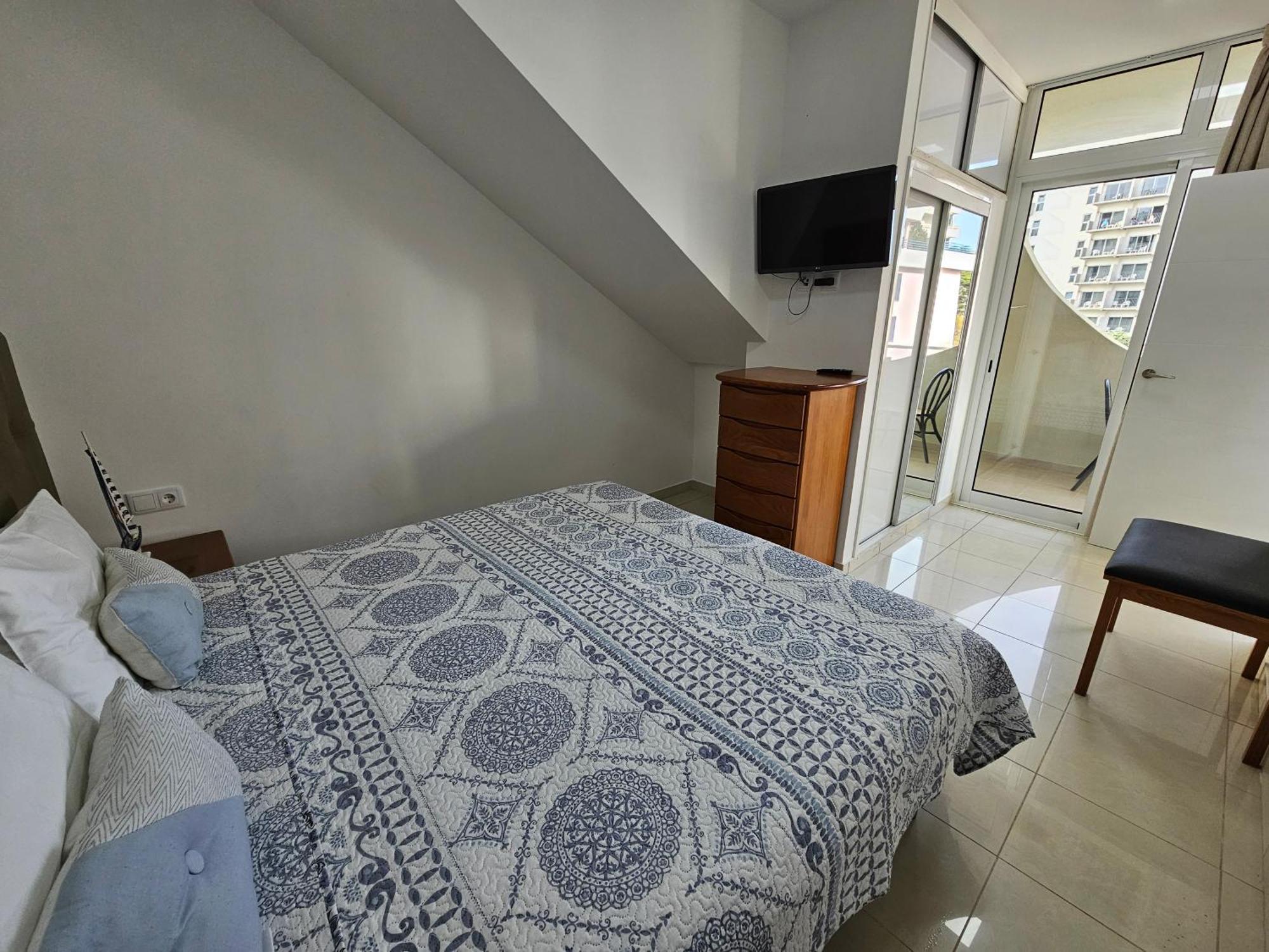 Apartamentos Navio Azul Фуншал Номер фото