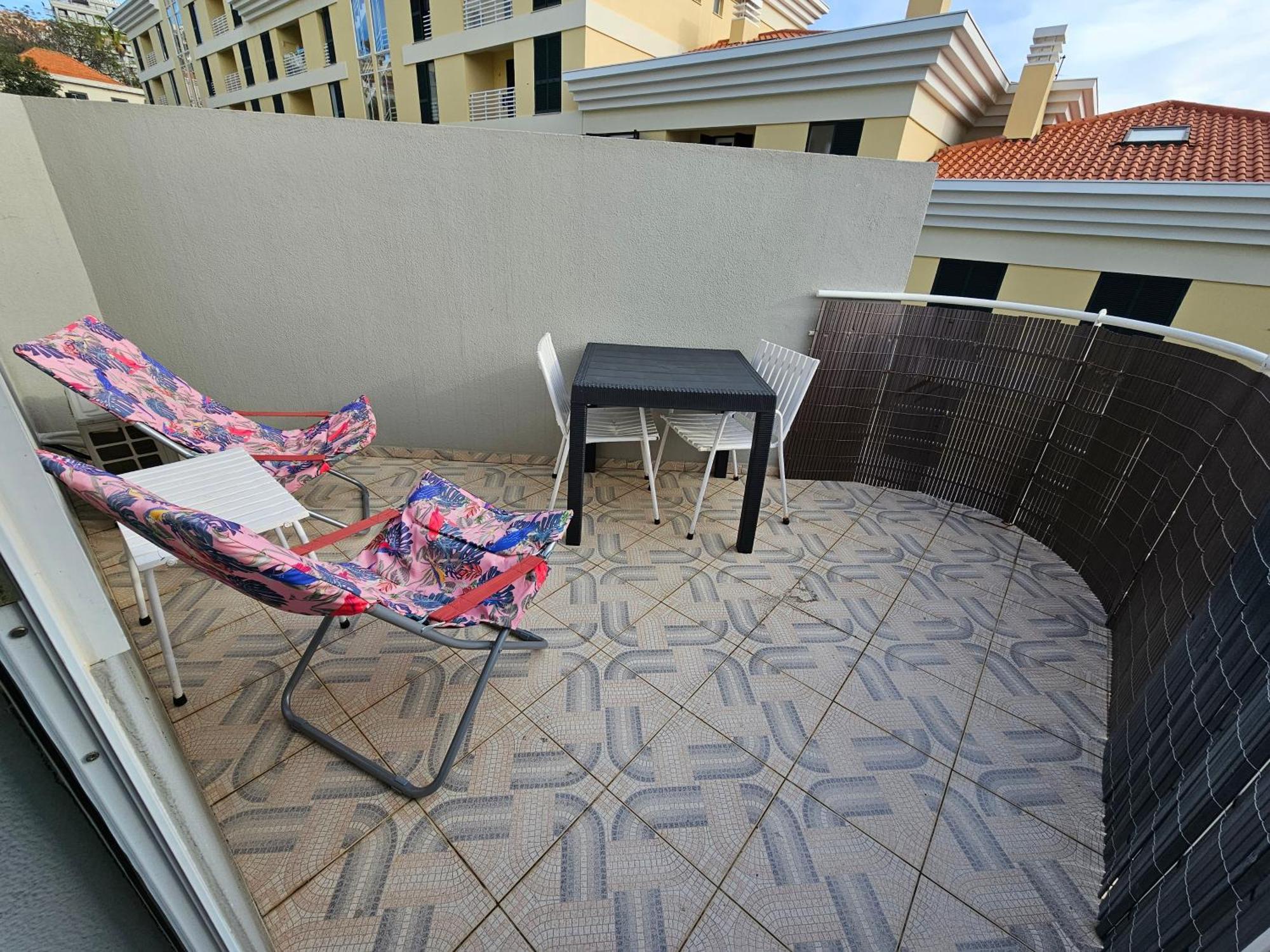 Apartamentos Navio Azul Фуншал Номер фото