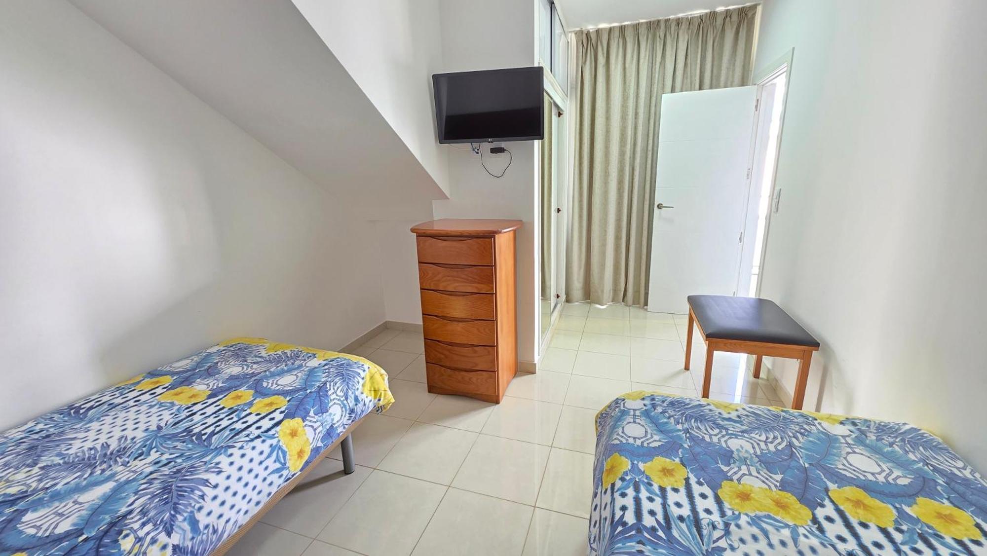 Apartamentos Navio Azul Фуншал Номер фото